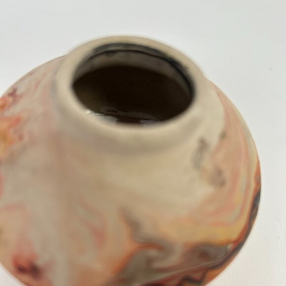 Vintage Nemadji Indian Native Clay pottery USA Orange black Swirl Vase 3" x 2" - Picture 12 of 13